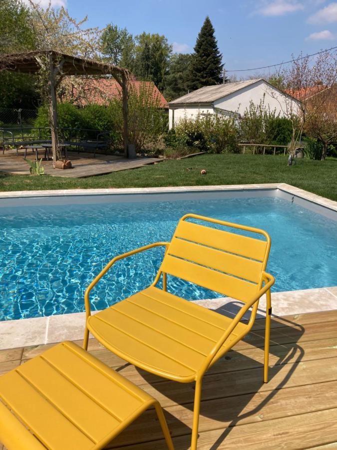 Les Chambres Lauryvan Saint-Junien Exterior photo