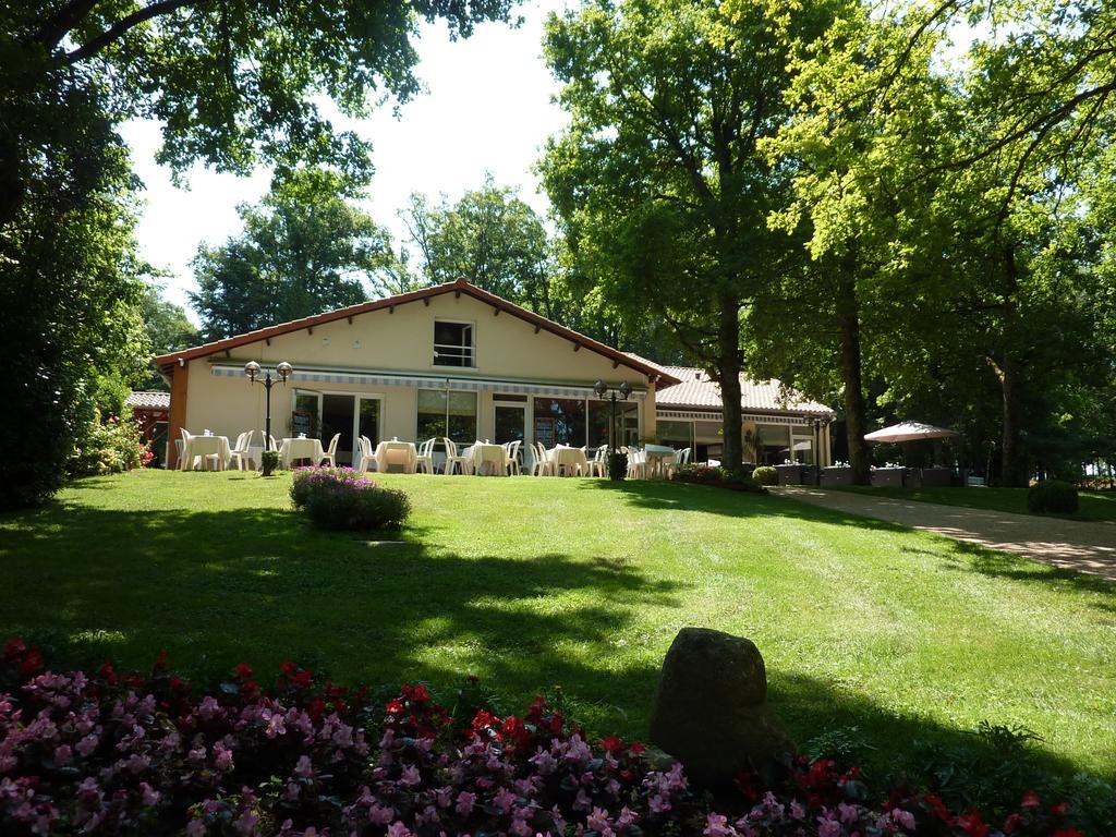 Les Chambres Lauryvan Saint-Junien Exterior photo
